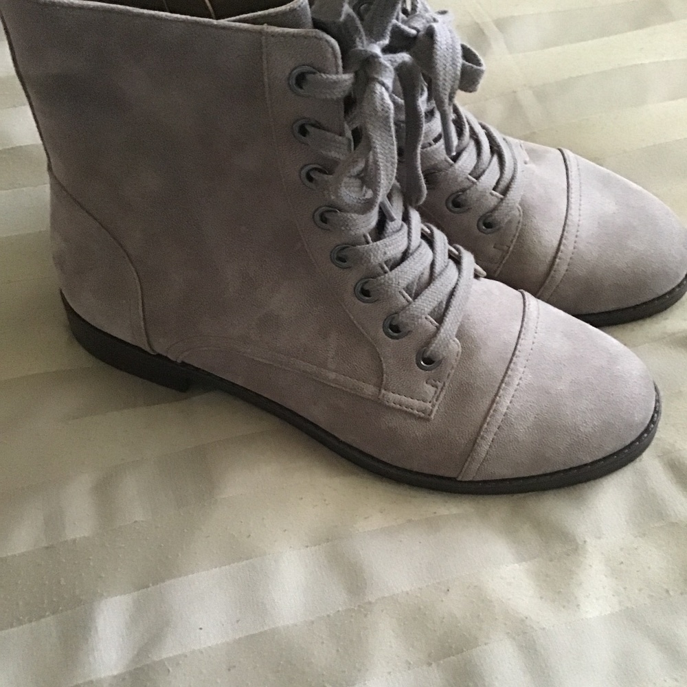 Women’s Boots